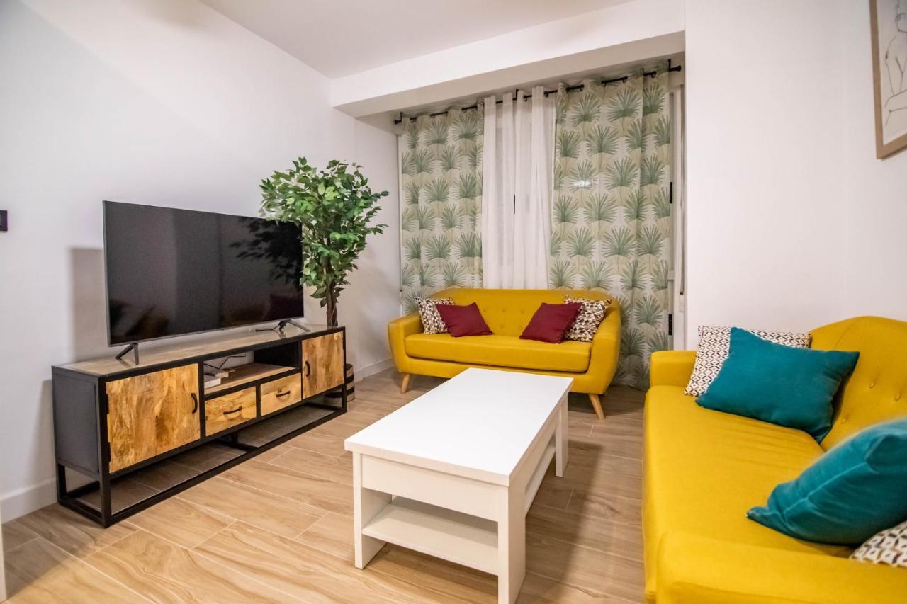 Ferienwohnung Tuguest Avenida Madrid Granada Exterior foto